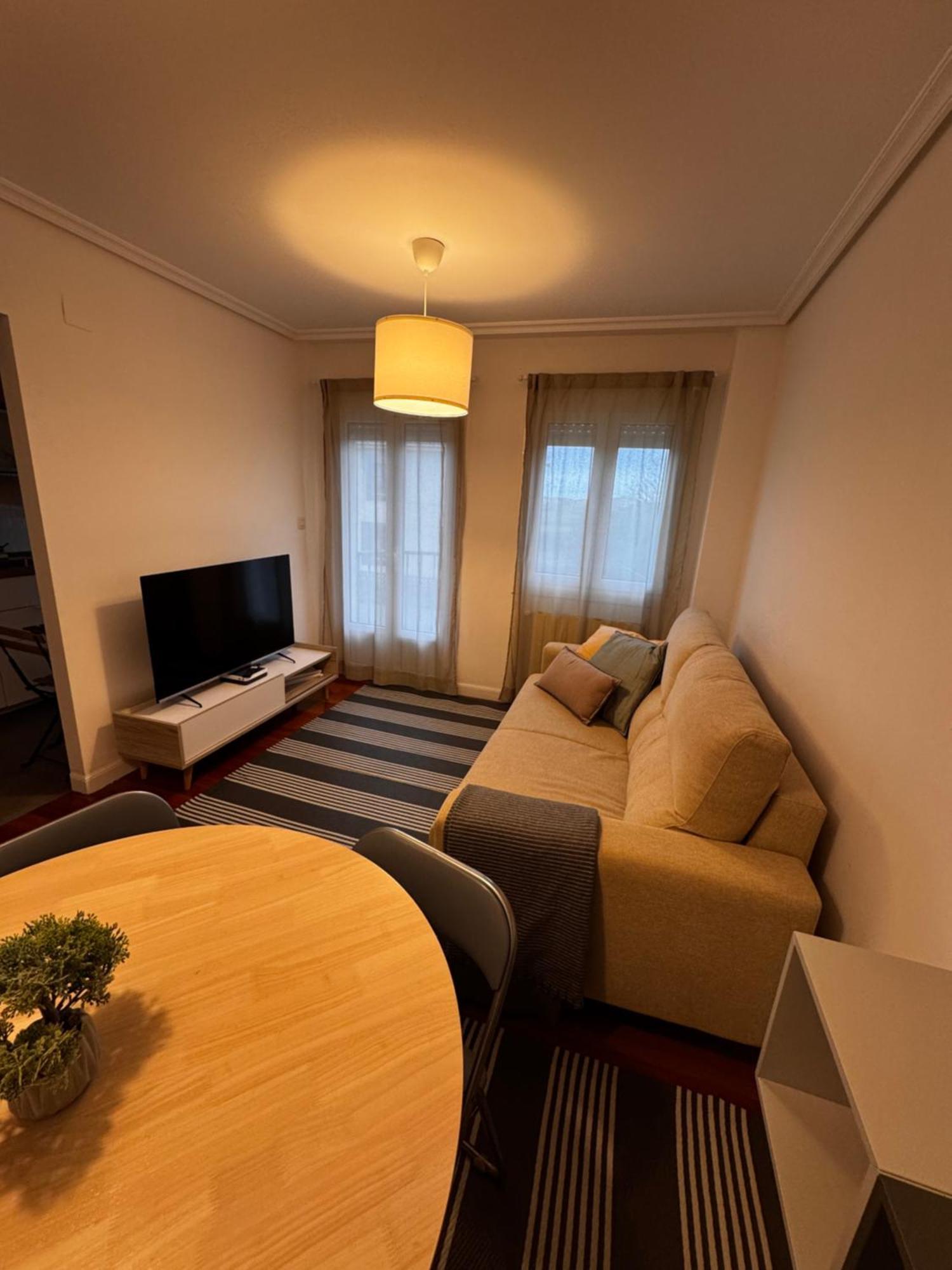 C12A01 Coqueto Apartamento Con Piscina Y Garaje 수안세스 외부 사진